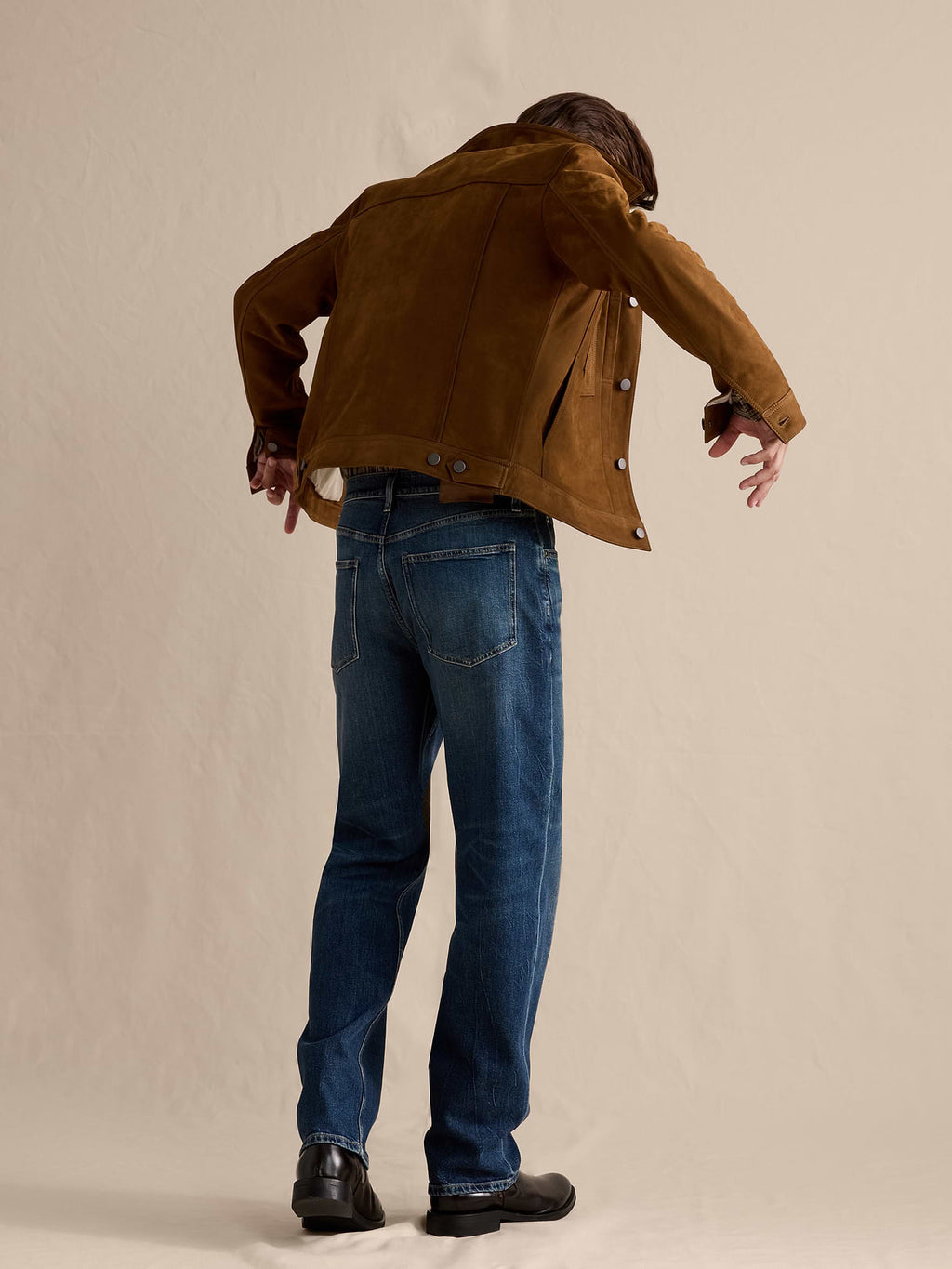 Straight Authentic Jean - Medium Wash