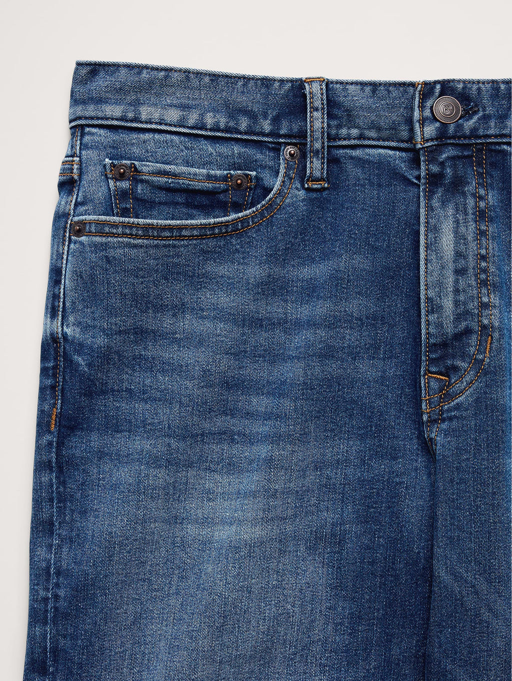 Athletic Luxe Traveler Jean - Medium Wash