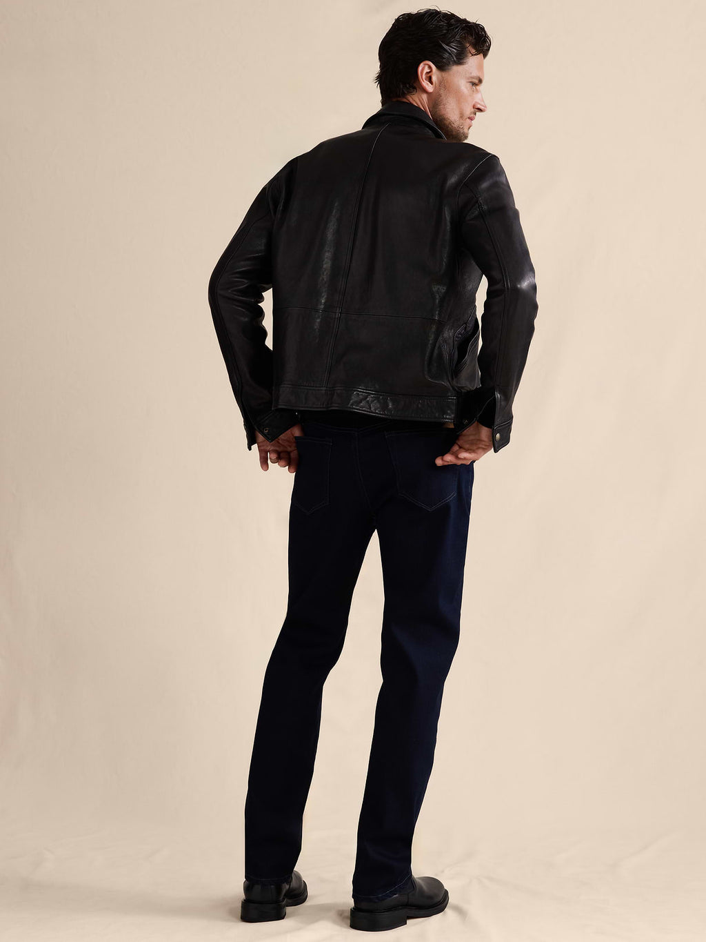 Straight Luxe Traveler Jean - Rinse Dark Wash