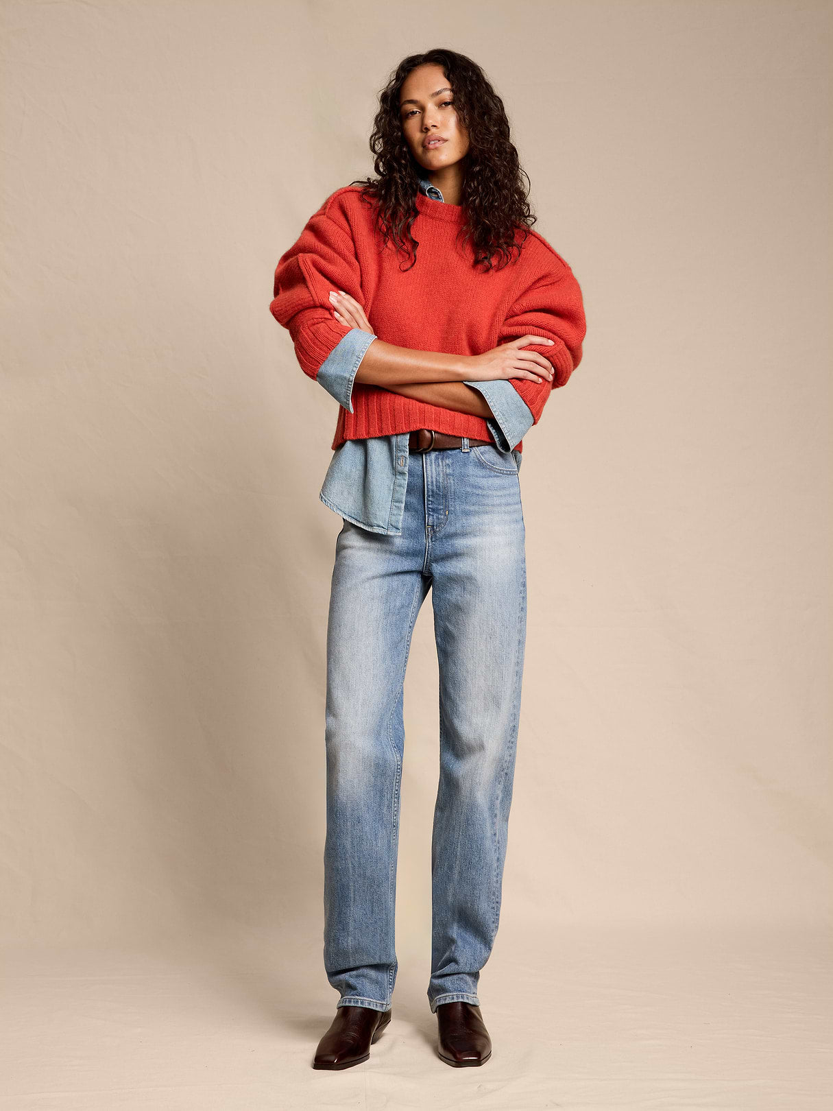 High-Rise 90S Straight Jean - Light Wash