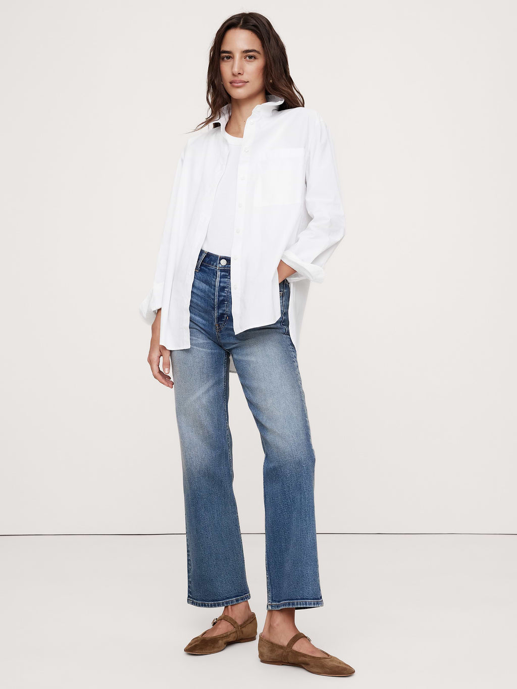 The Oversized Shirt in Cotton Poplin - White
