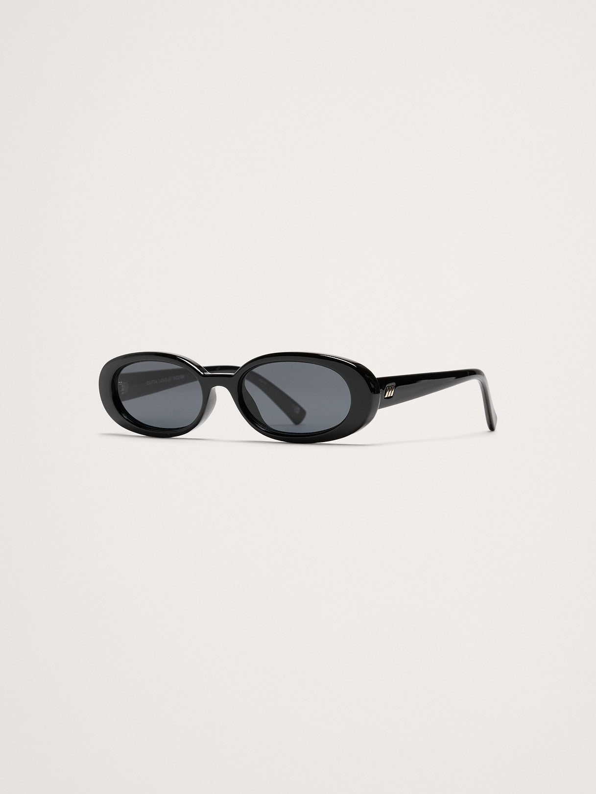 Outta Love Sunglasses by Le Specs - Black