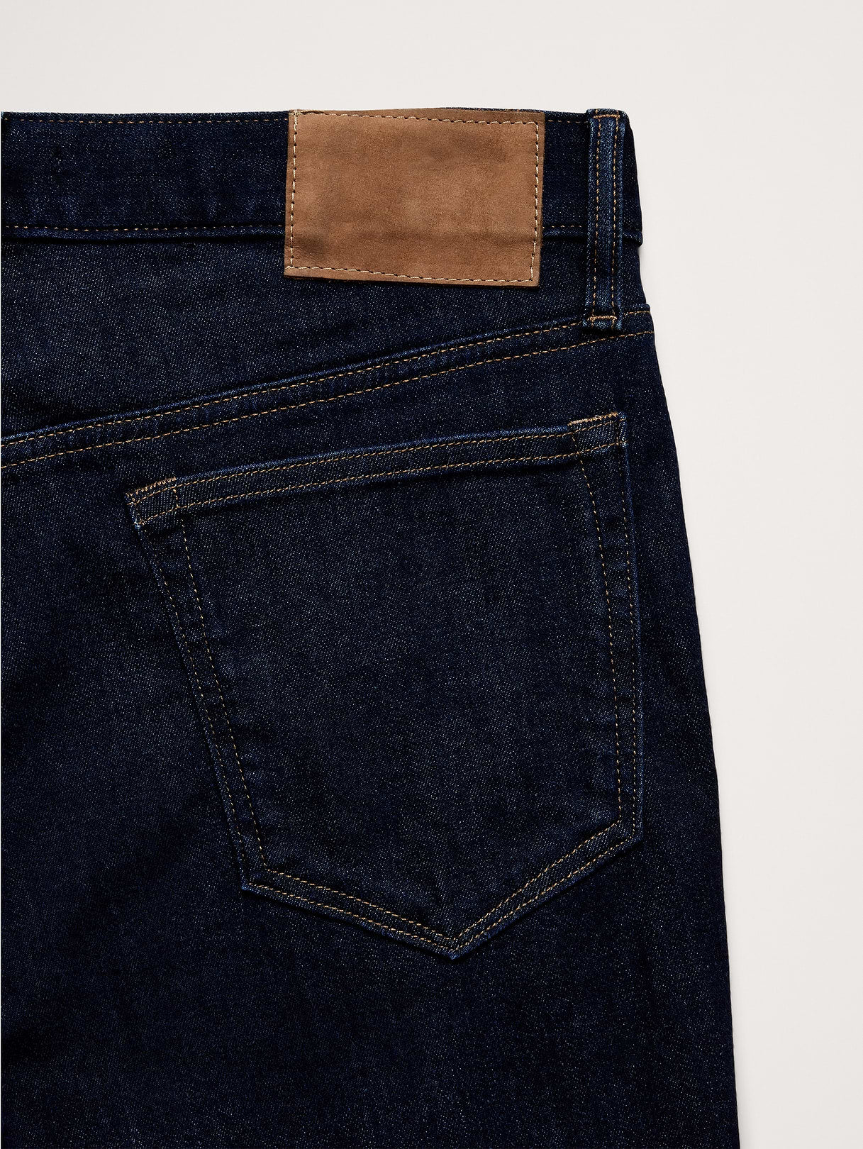 Slim Luxe Traveler Jean - Medium Dark Wash