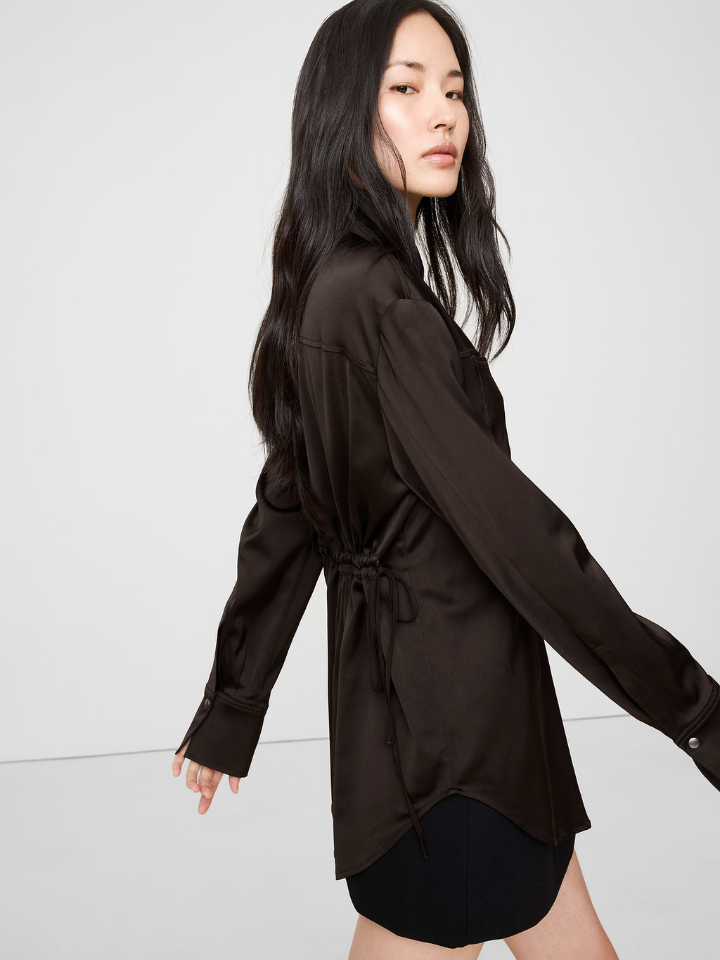 Stretch-Satin Cinch-Back Shirt - Ganache Brown