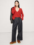 Lightweight Cashmere Low V-Neck Sweater - Pompeian Red