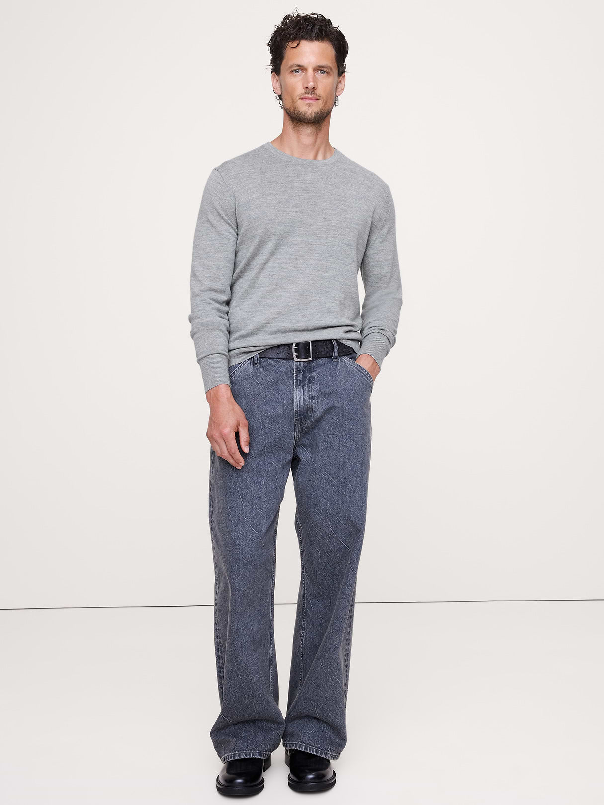 Merino Crew-Neck Sweater - Heather Grey