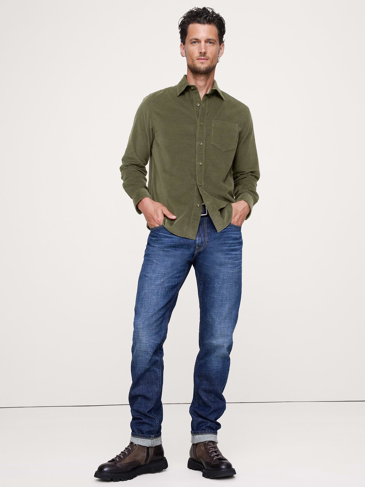 Standard-Fit Lightweight Corduroy Shirt - Dark Olive Green