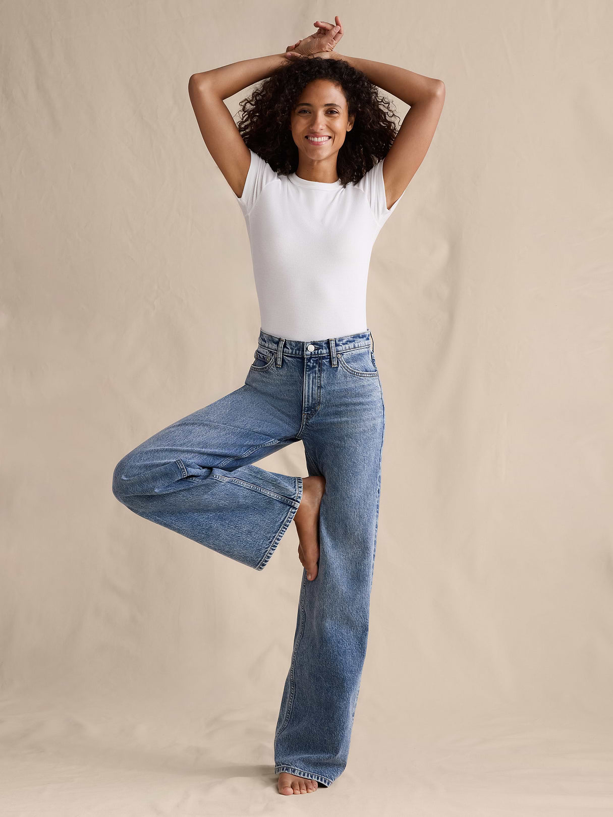 The Icon Classic Wide-Leg Jean - Light Wash