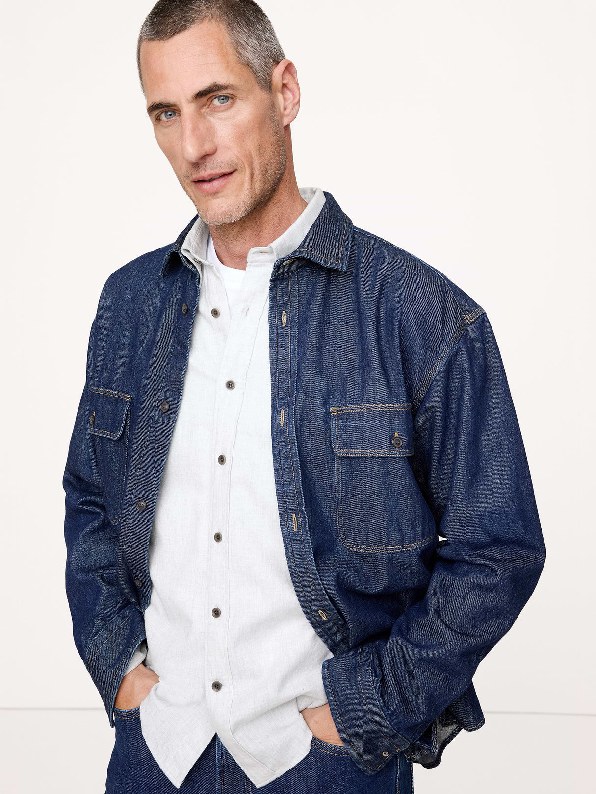 Standard-Fit Lightweight Flannel Shirt - Light Gray
