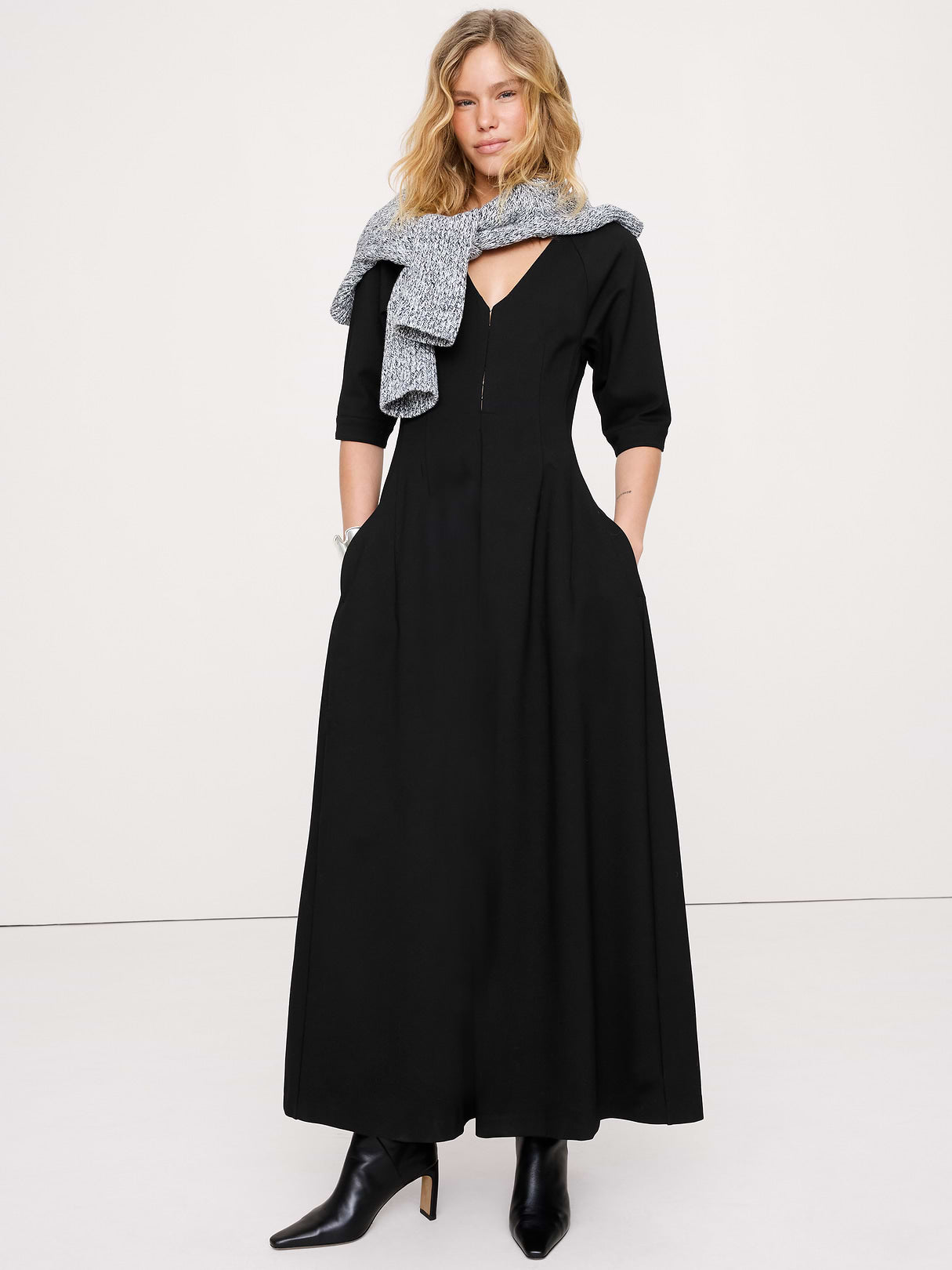 Ponte Puff-Sleeve Maxi Dress - Black