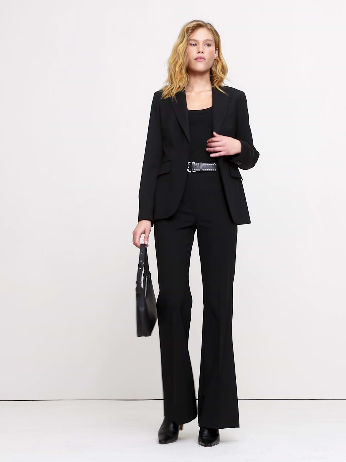 Slim Italian Wool Blazer - Black