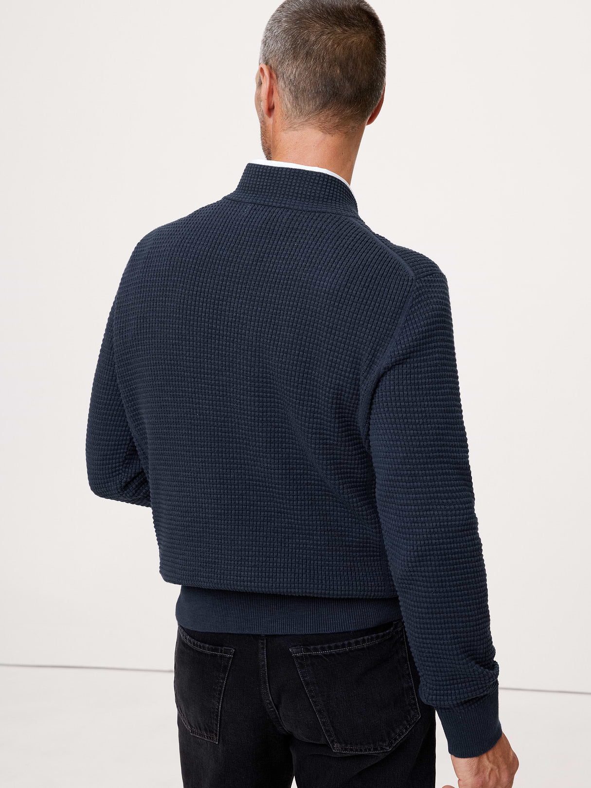 Cotton Thermal-Knit V-Neck Sweater - Navy Blue