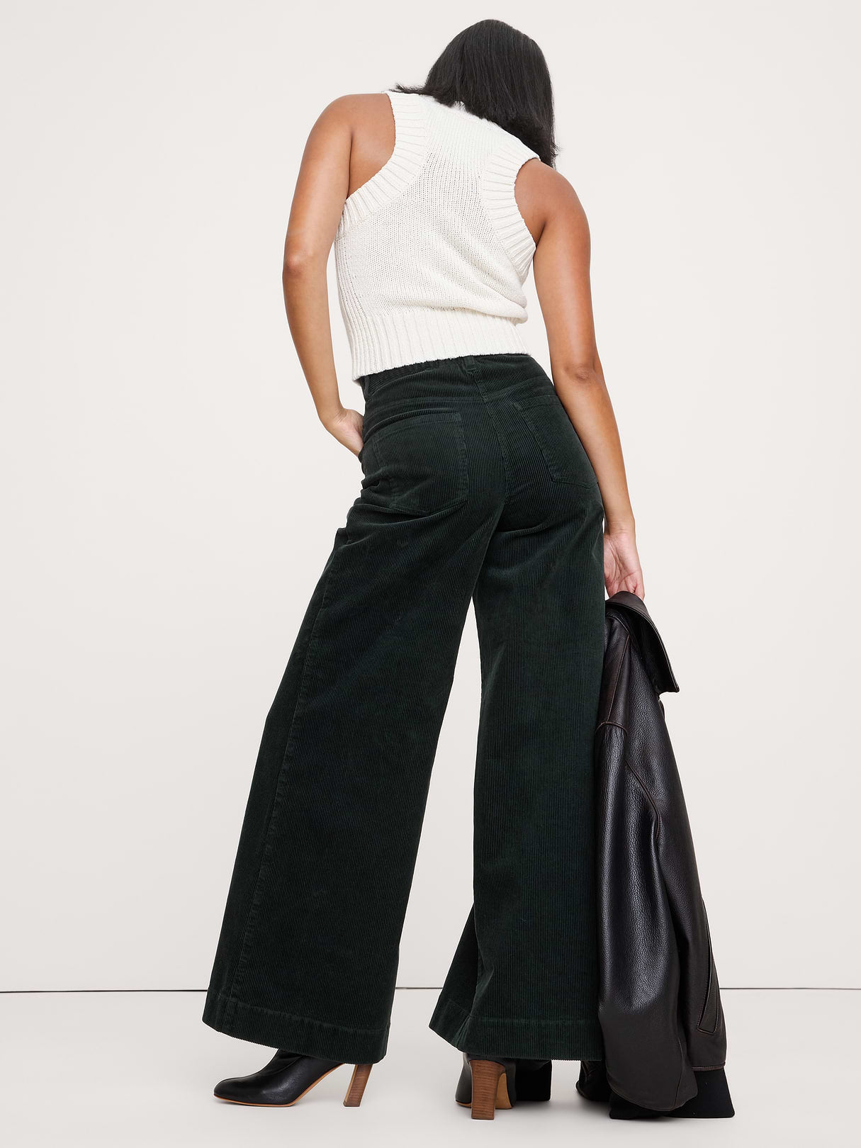 Ultra-High Rise Wide-Leg Corduroy Pant - Beyond The Pines Green