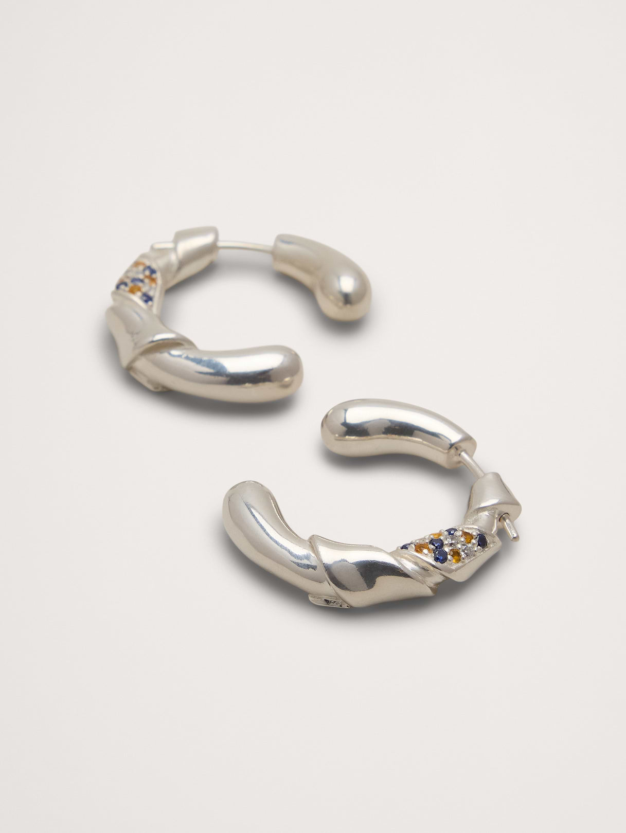 Rhinestone Ribbon Hoop Earrings - Silver