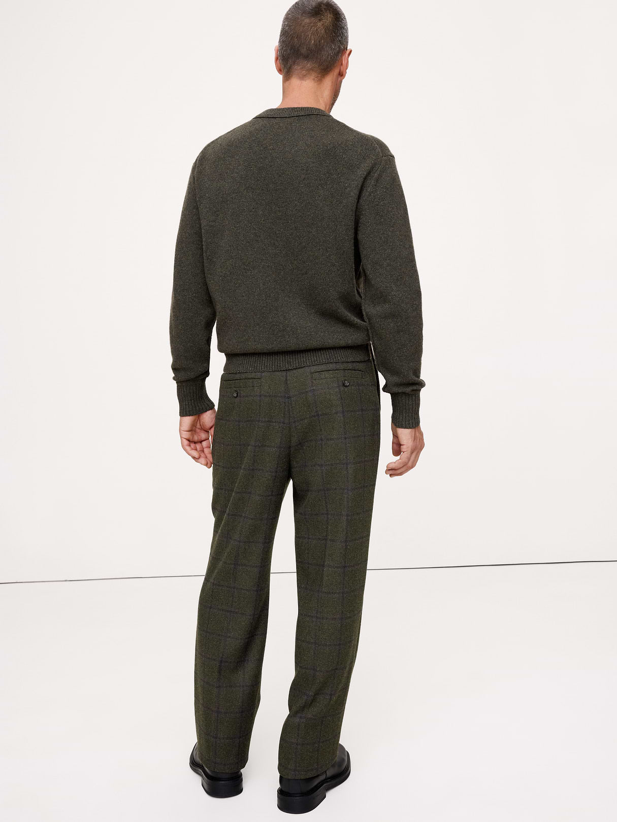 Straight Flannel Pleated Dress Pant - Olive Green Plaid
