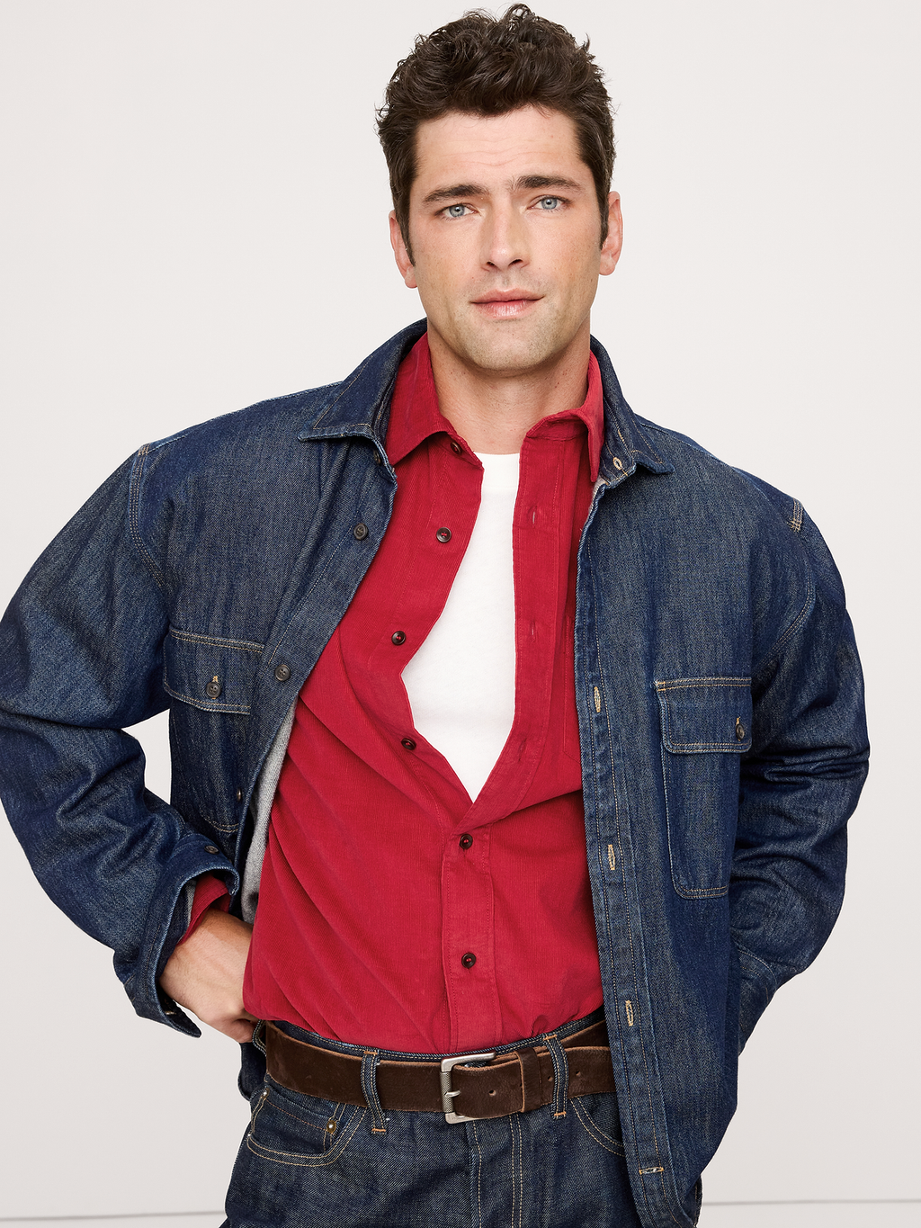Standard-Fit Lightweight Corduroy Shirt - Red