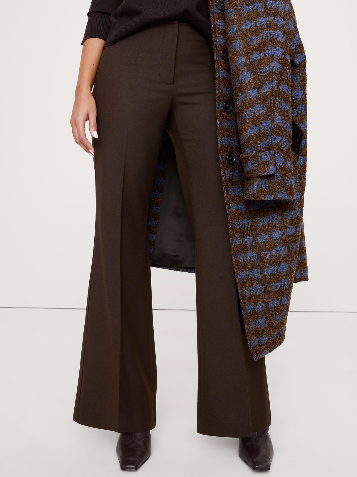 Mid-Rise Flare Stretch Wool-Blend Pant - Double Chocolate Brown