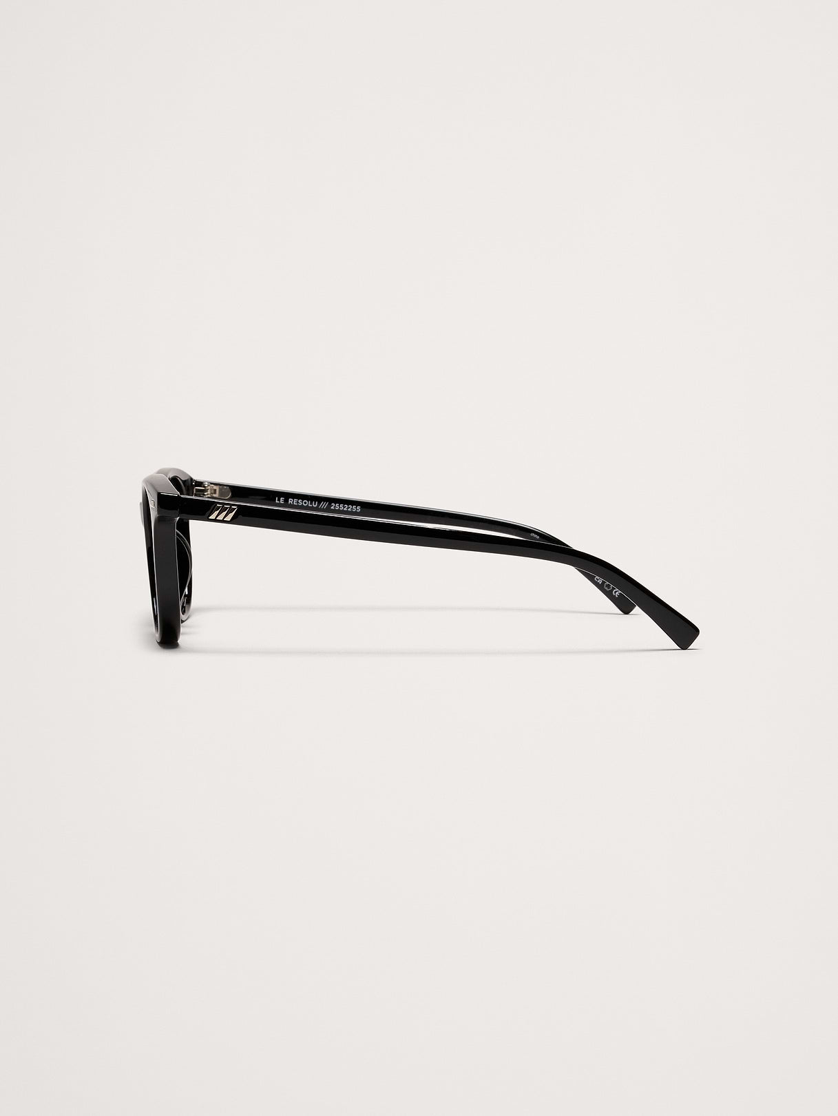 Le Resolu Sunglasses by Le Specs - Black