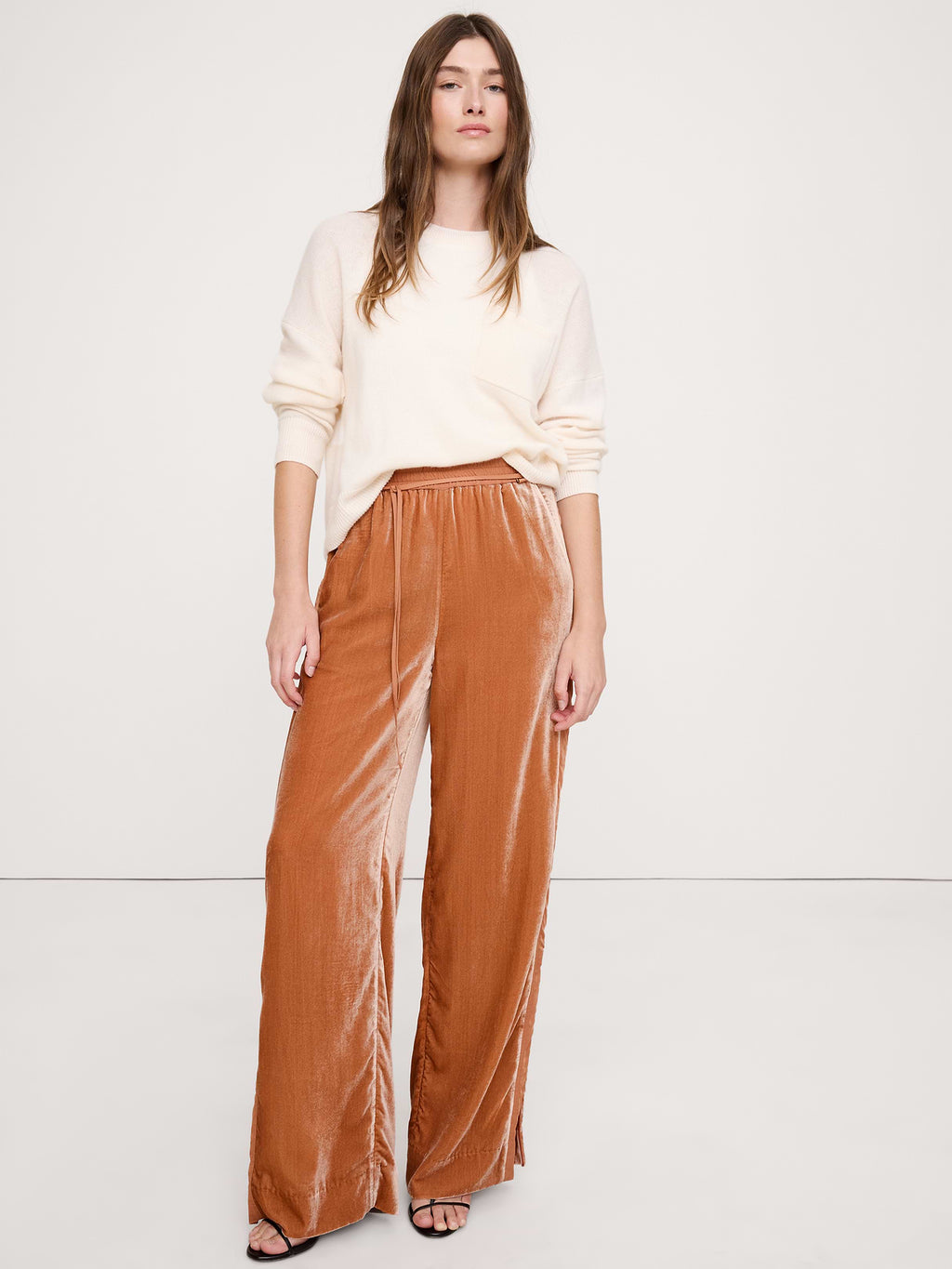 High-Rise Wide-Leg Velvet Pull-On Pant - Sienna Brown