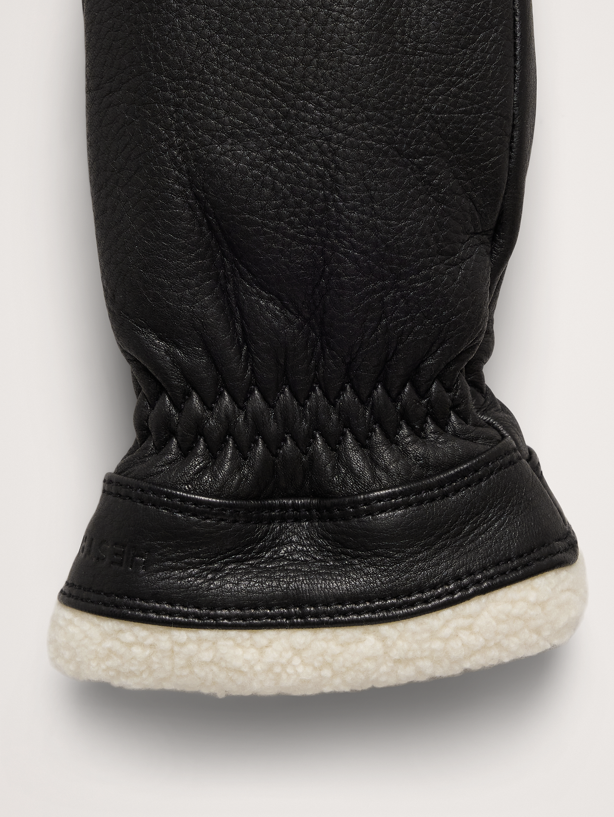Boda Leather Mittens by Hestra - Black