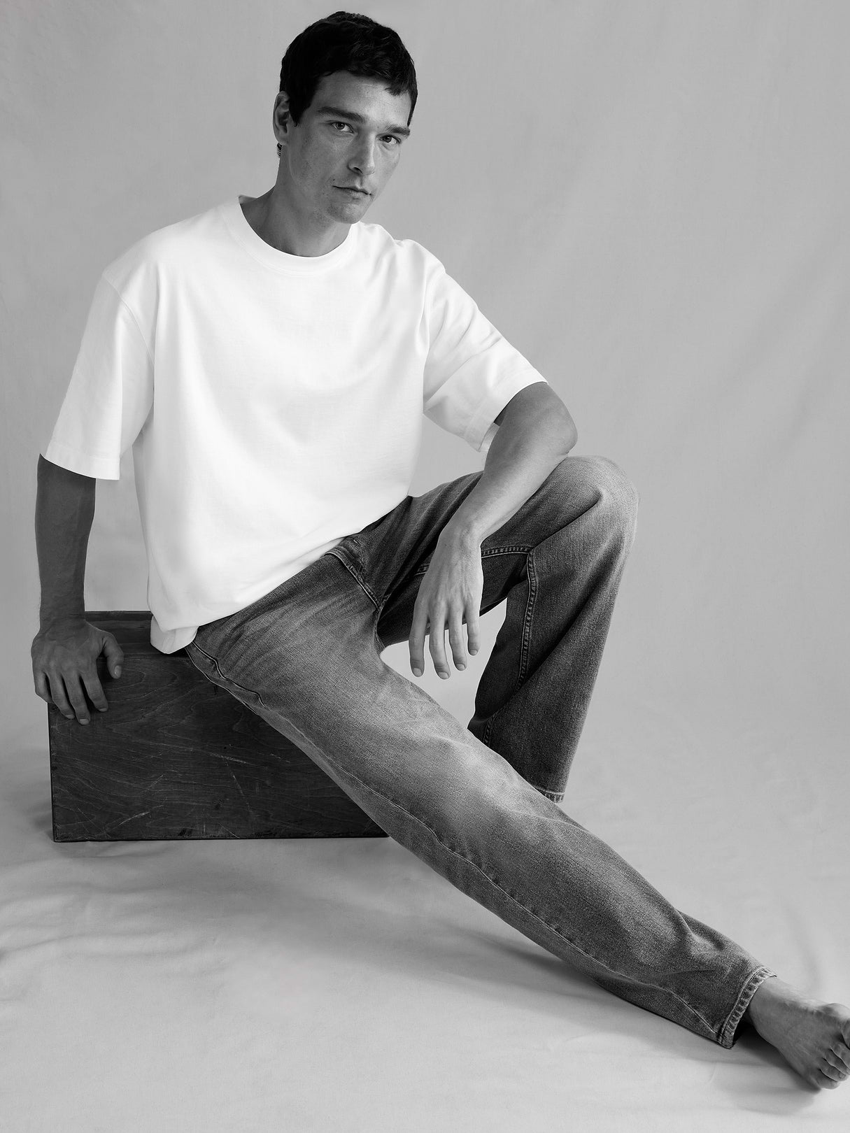 Straight Authentic Jean - Light Wash