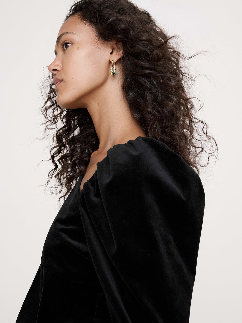 Cotton Velvet Puff-Sleeve Top - Black