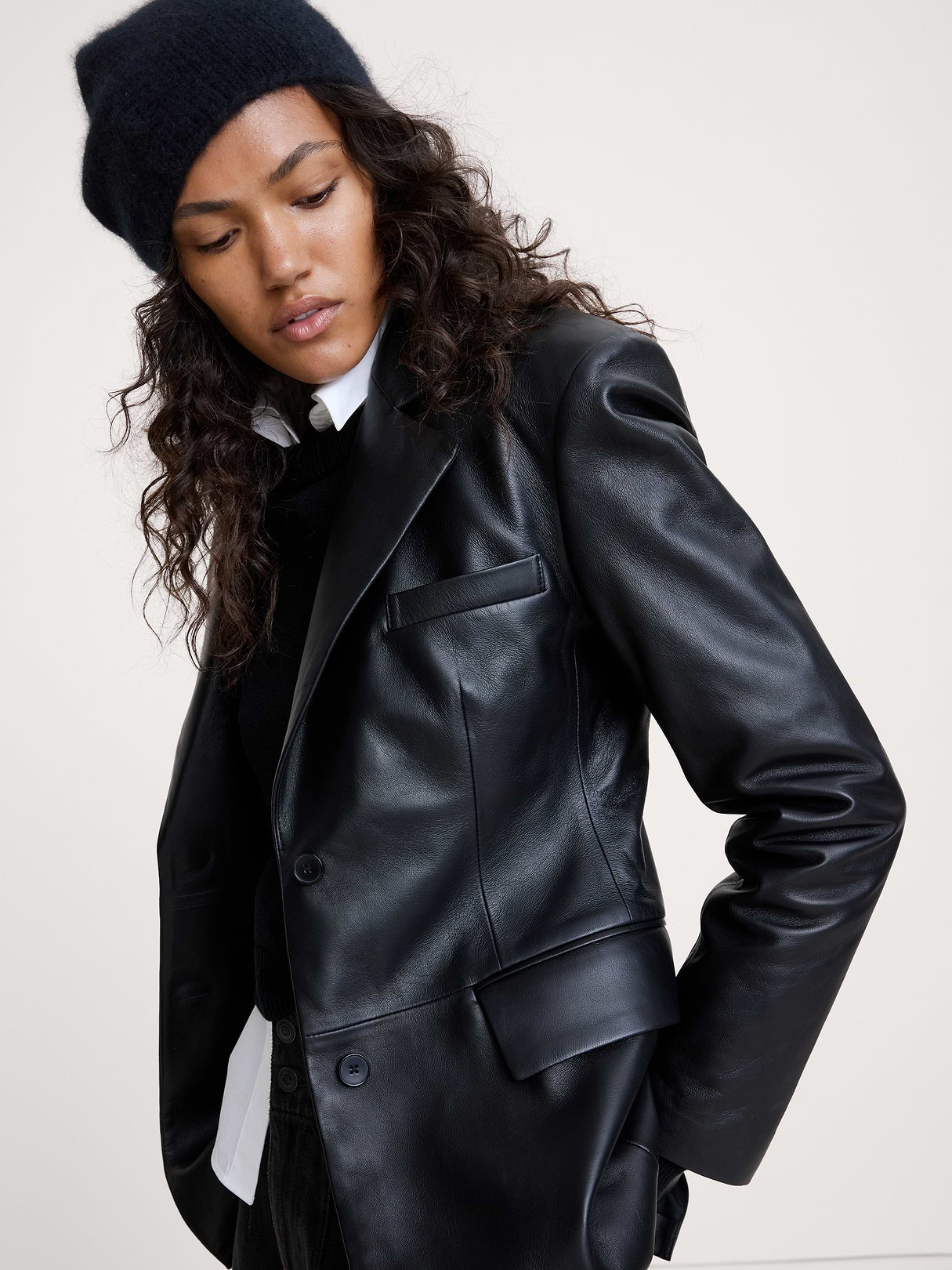 Fitted Leather Blazer - Black