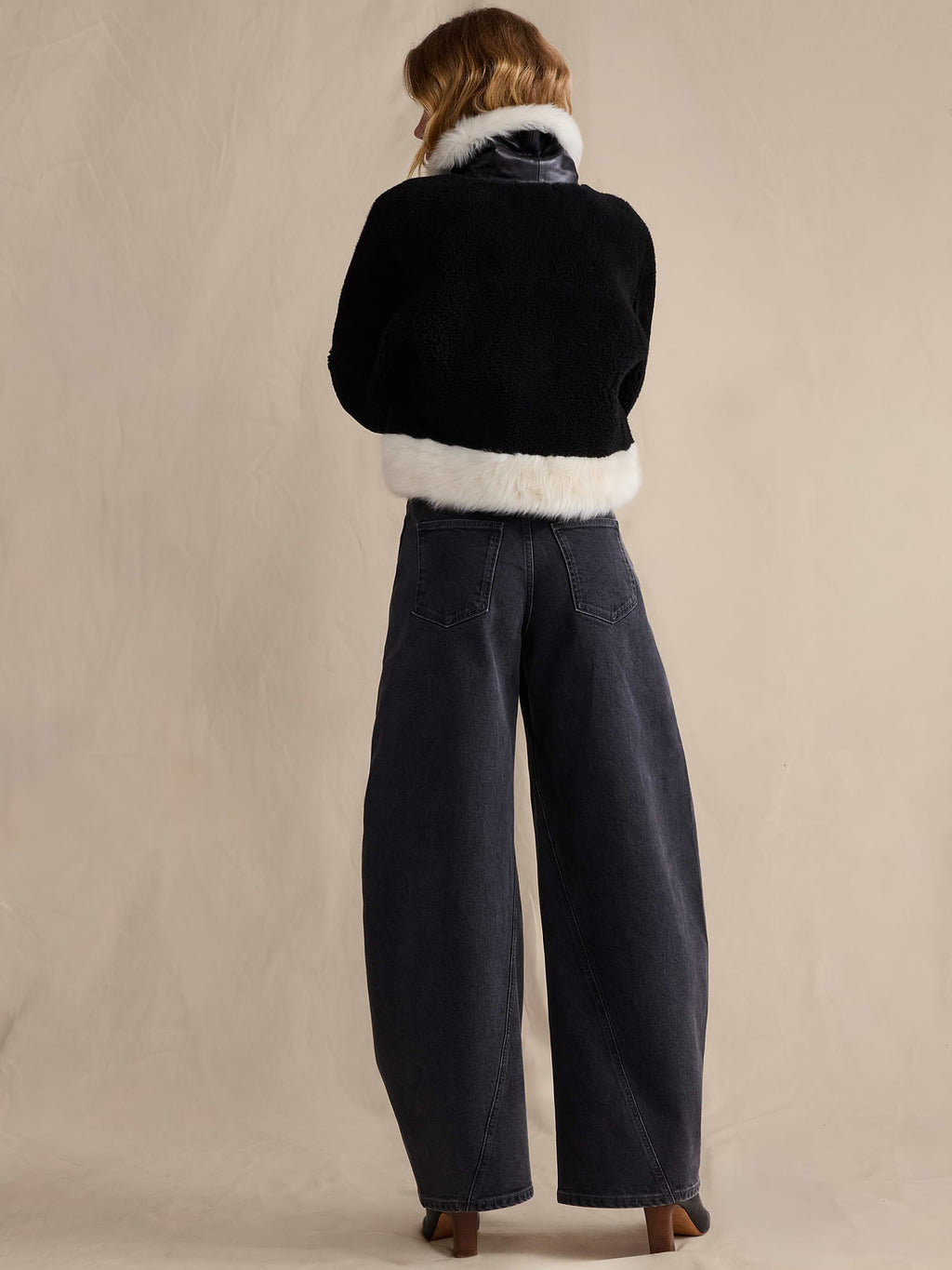 High-Rise Loose Barrel Jean - Washed Black