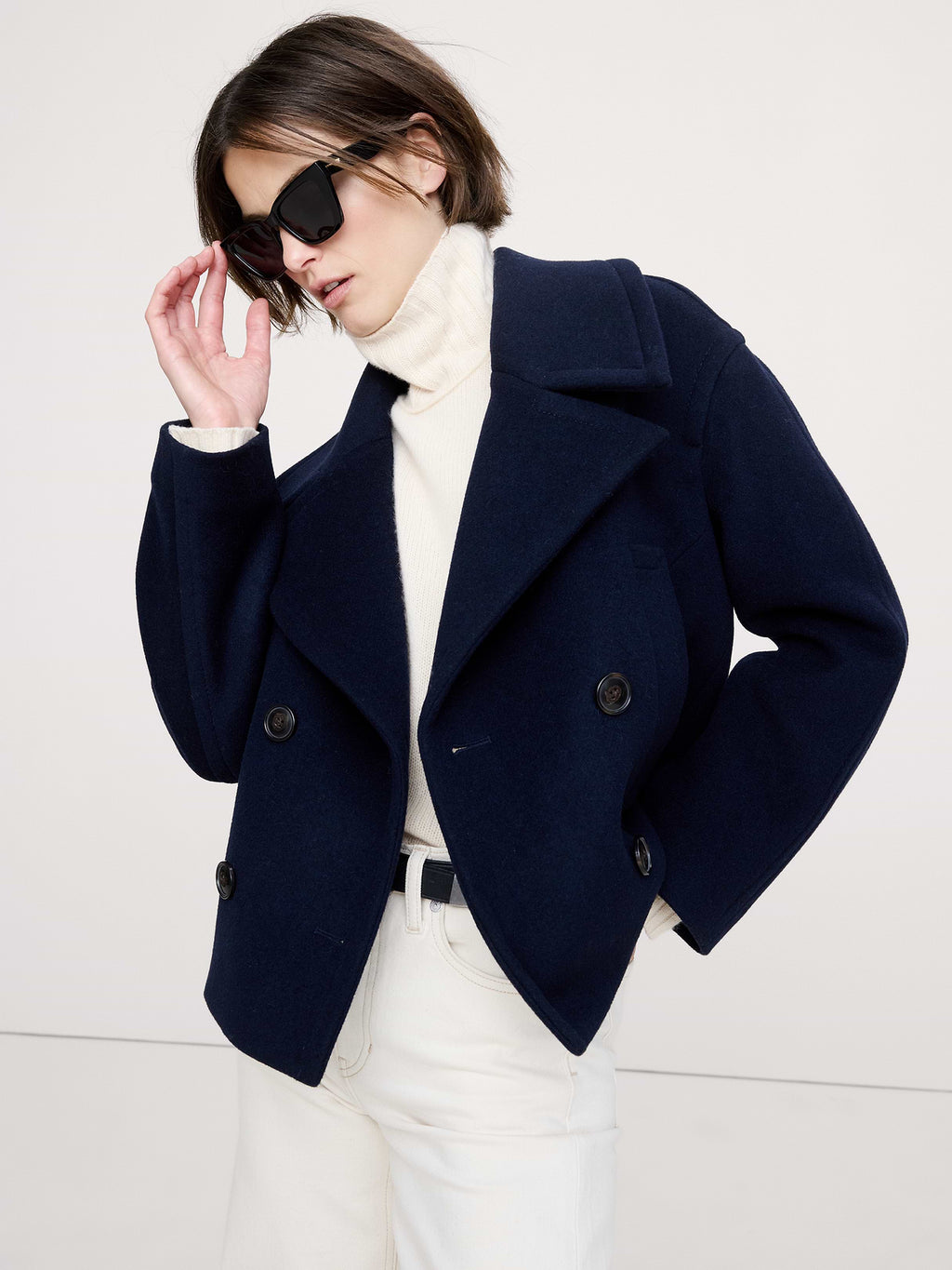 Le Coeur Sunglasses by Le Specs - Black
