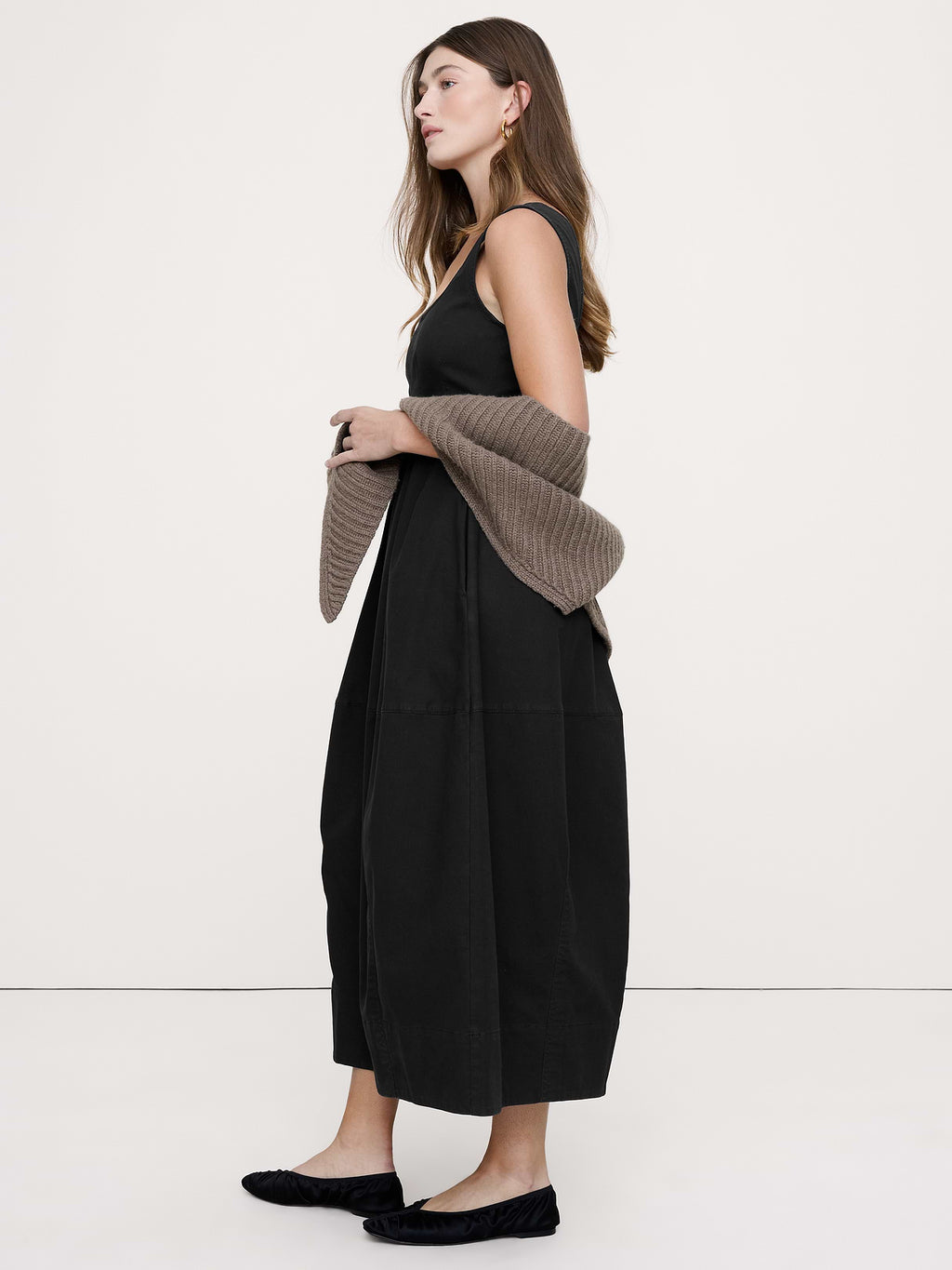 Stretch-Cotton Barrel Midi Dress - Washed Black
