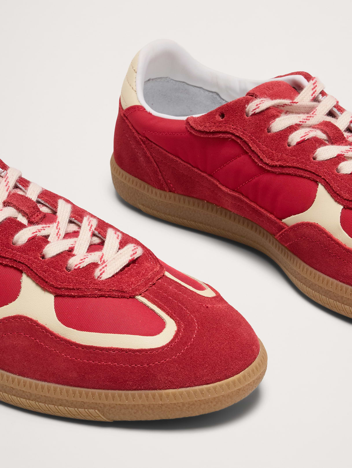 Tb.490 Rife Sneaker by Alohas - Red Sheen