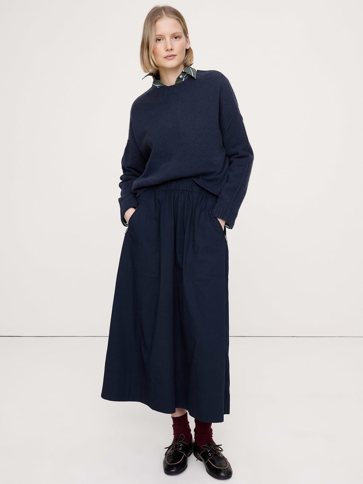 Merino-Cotton Cropped Sweater - Navy Blue