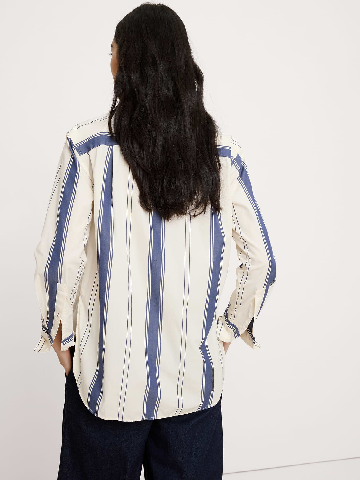 The Oversized Shirt in Cotton Poplin - Dark Multi Stripe
