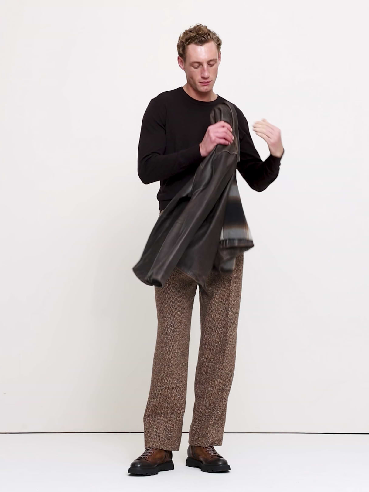 Merino Crew-Neck Sweater - Dark Brown
