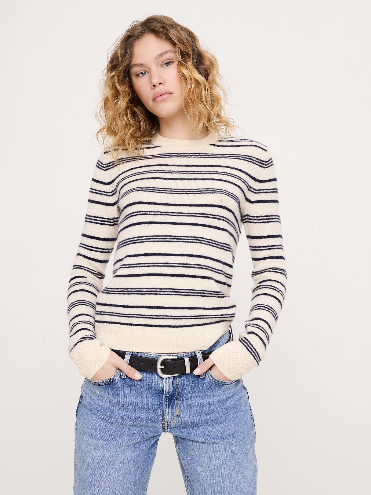 Lightweight Cashmere Crew-Neck Sweater - Cream Stripe
