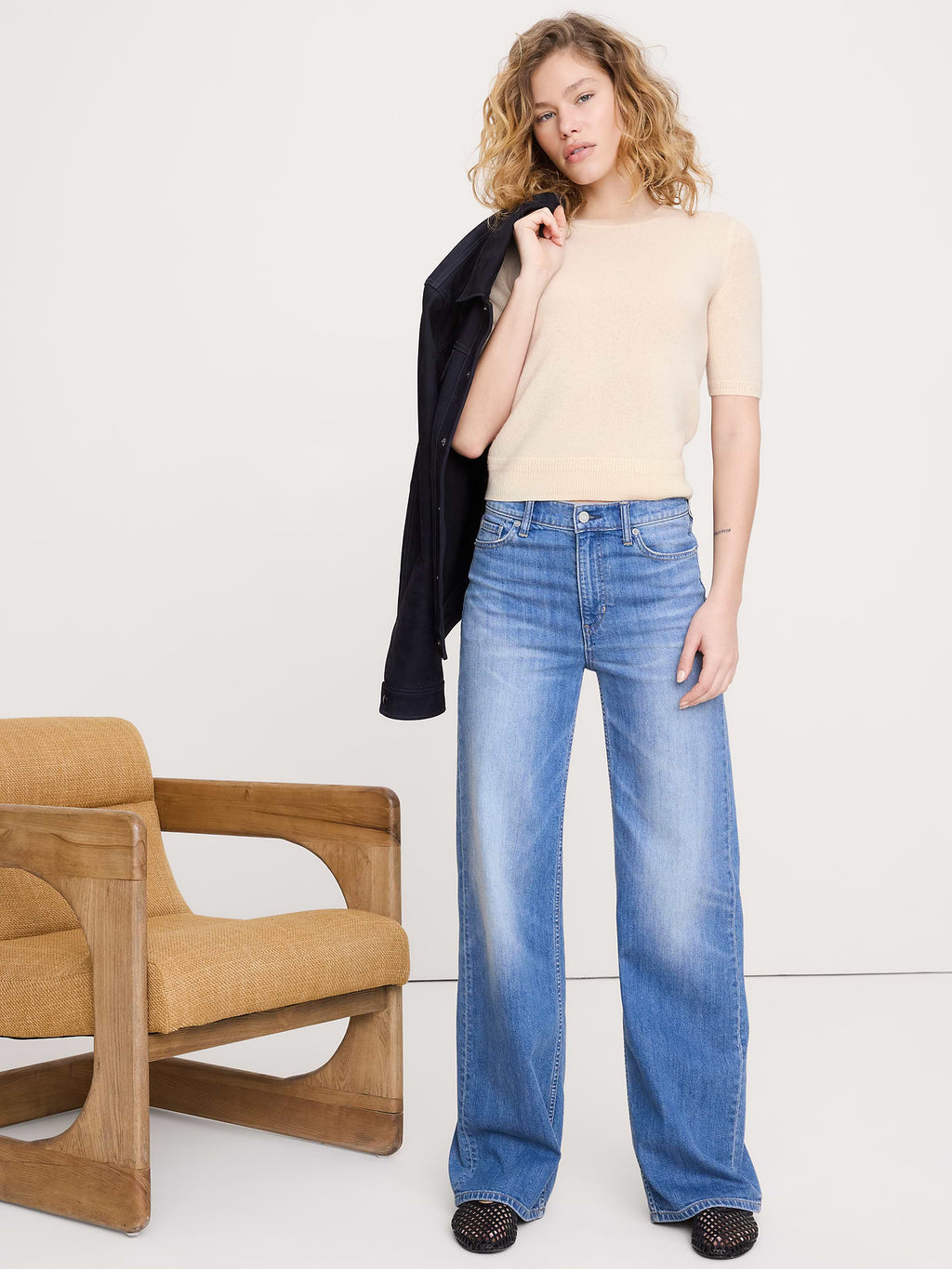 Lightweight Cashmere Short-Sleeve Sweater - Warm Ivory