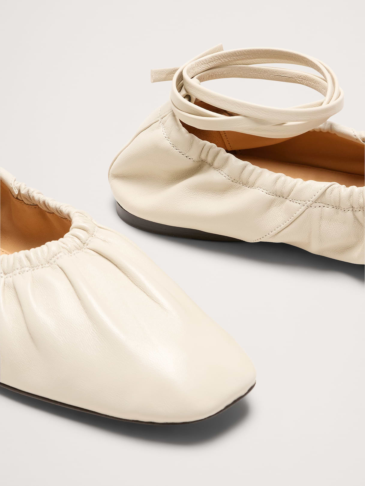 Ruched Leather Ballet Flat - Bone