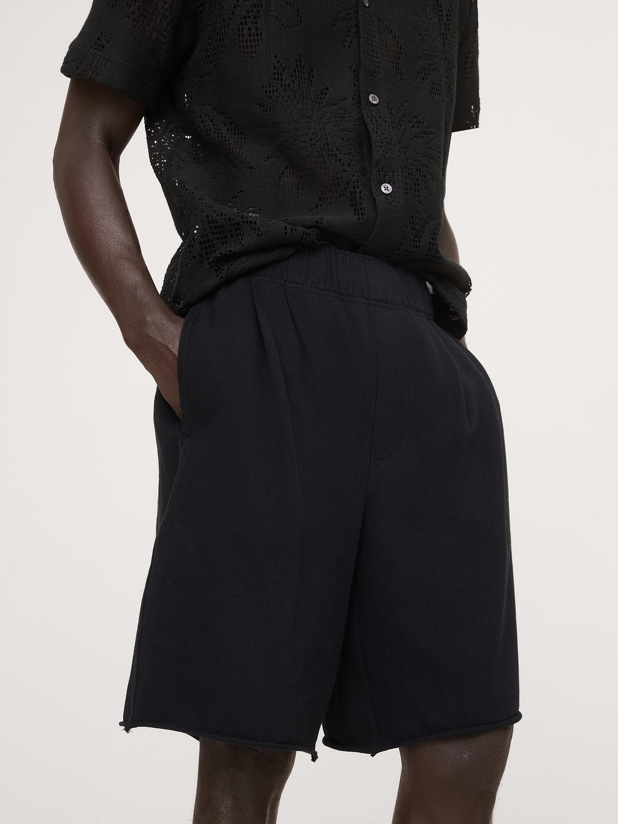 Relaxed Cotton-Fleece Pleated Pull-On Short - Black