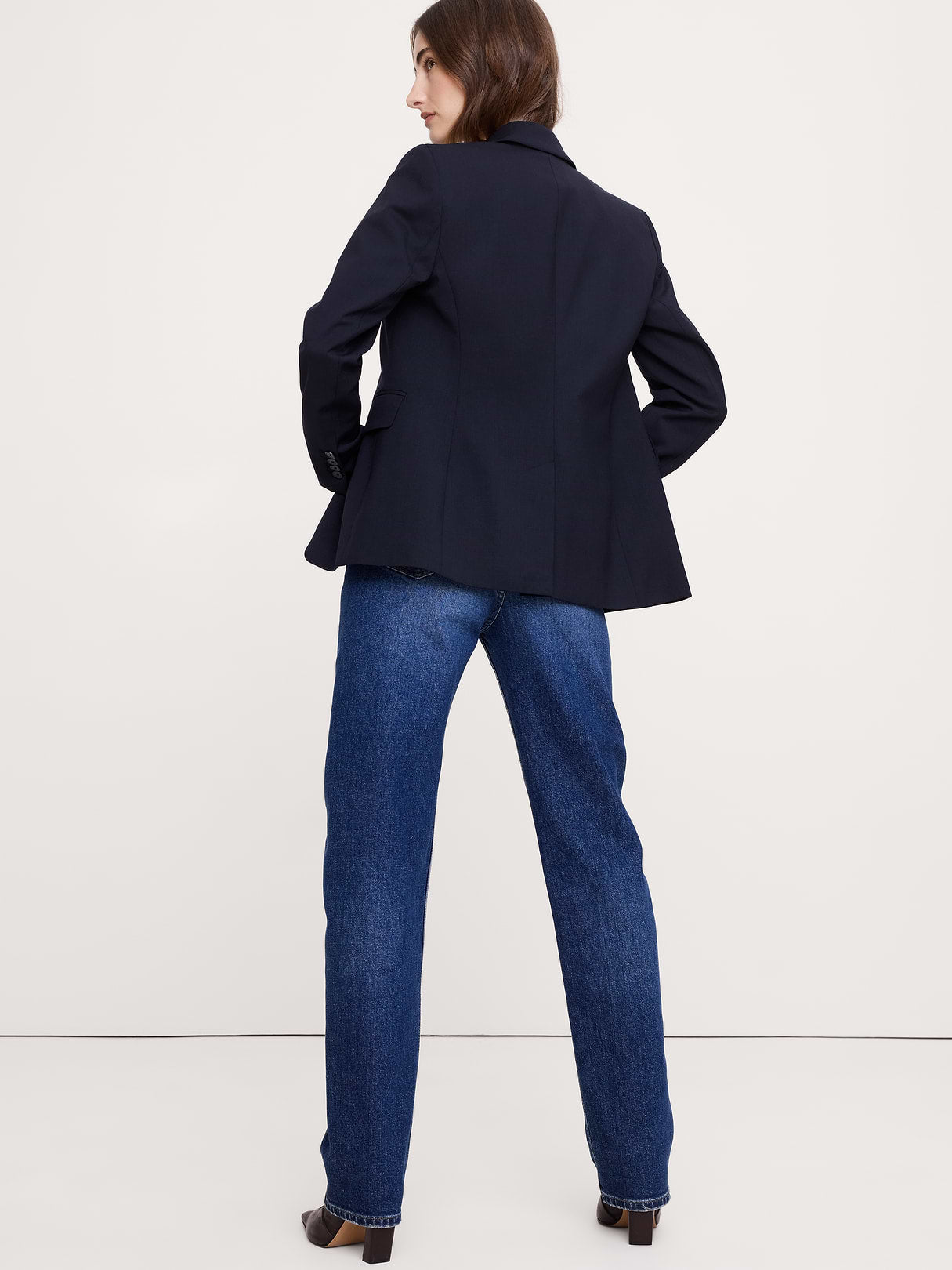 Slim Italian Lightweight Wool Blazer - Navy Blue
