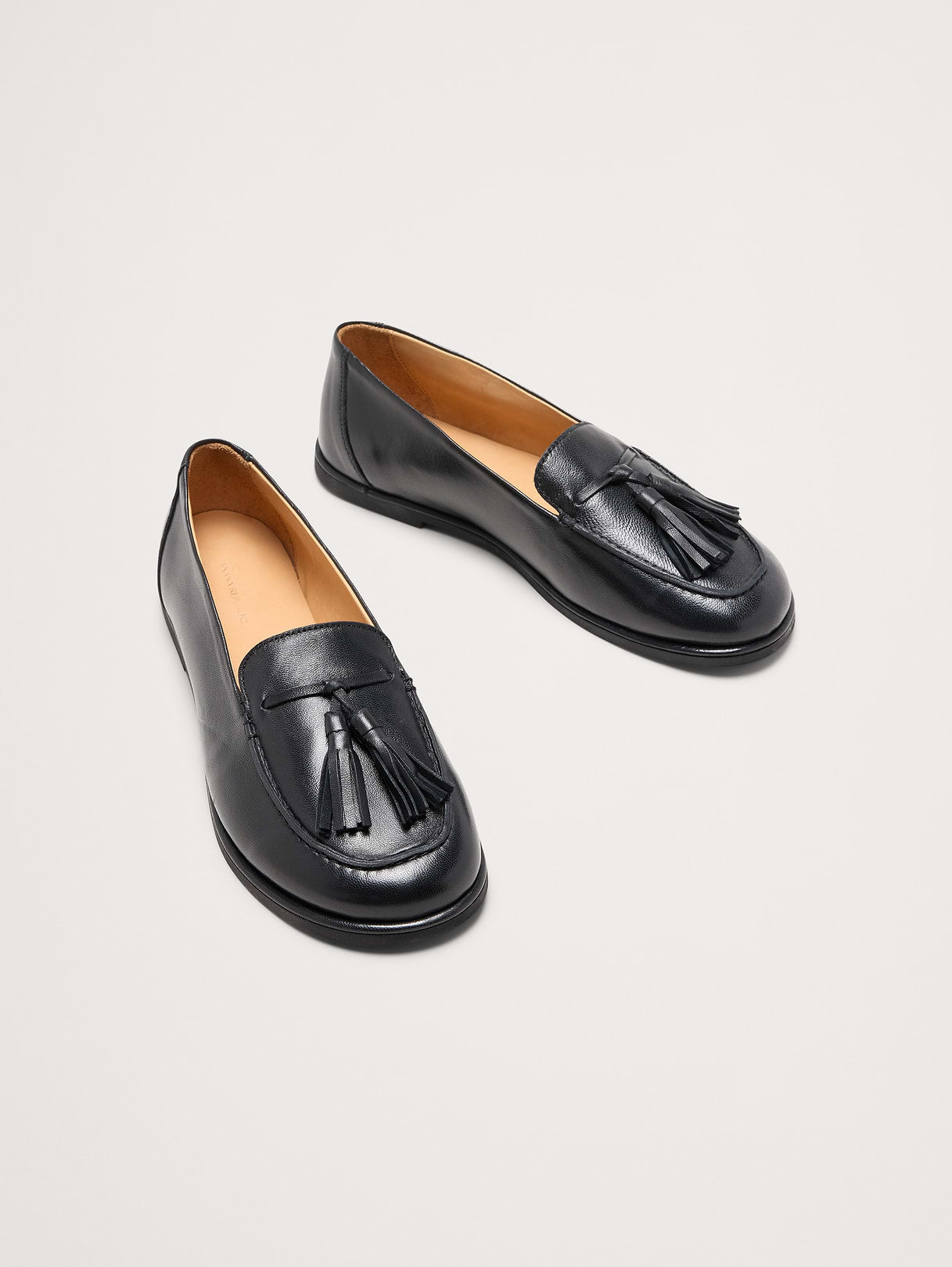 Italian Leather Tassel Loafer - Black