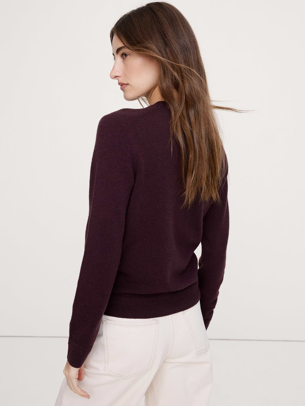 Lightweight Cashmere Crew-Neck Sweater - Decadent Chocolate Brown