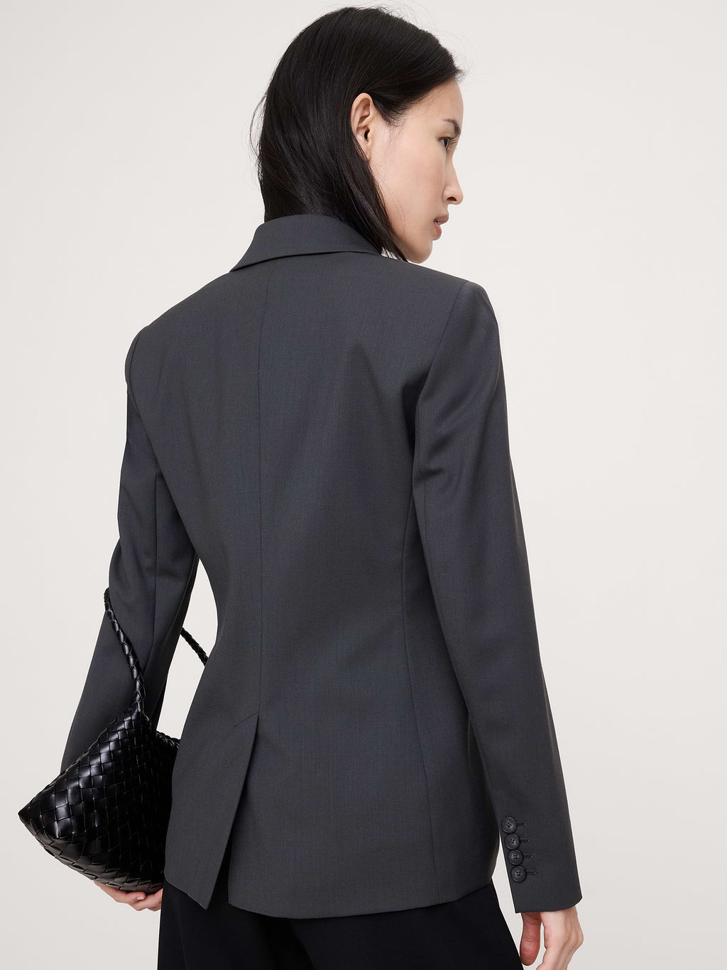 Slim Italian Lightweight Wool Blazer - Charcoal Gray