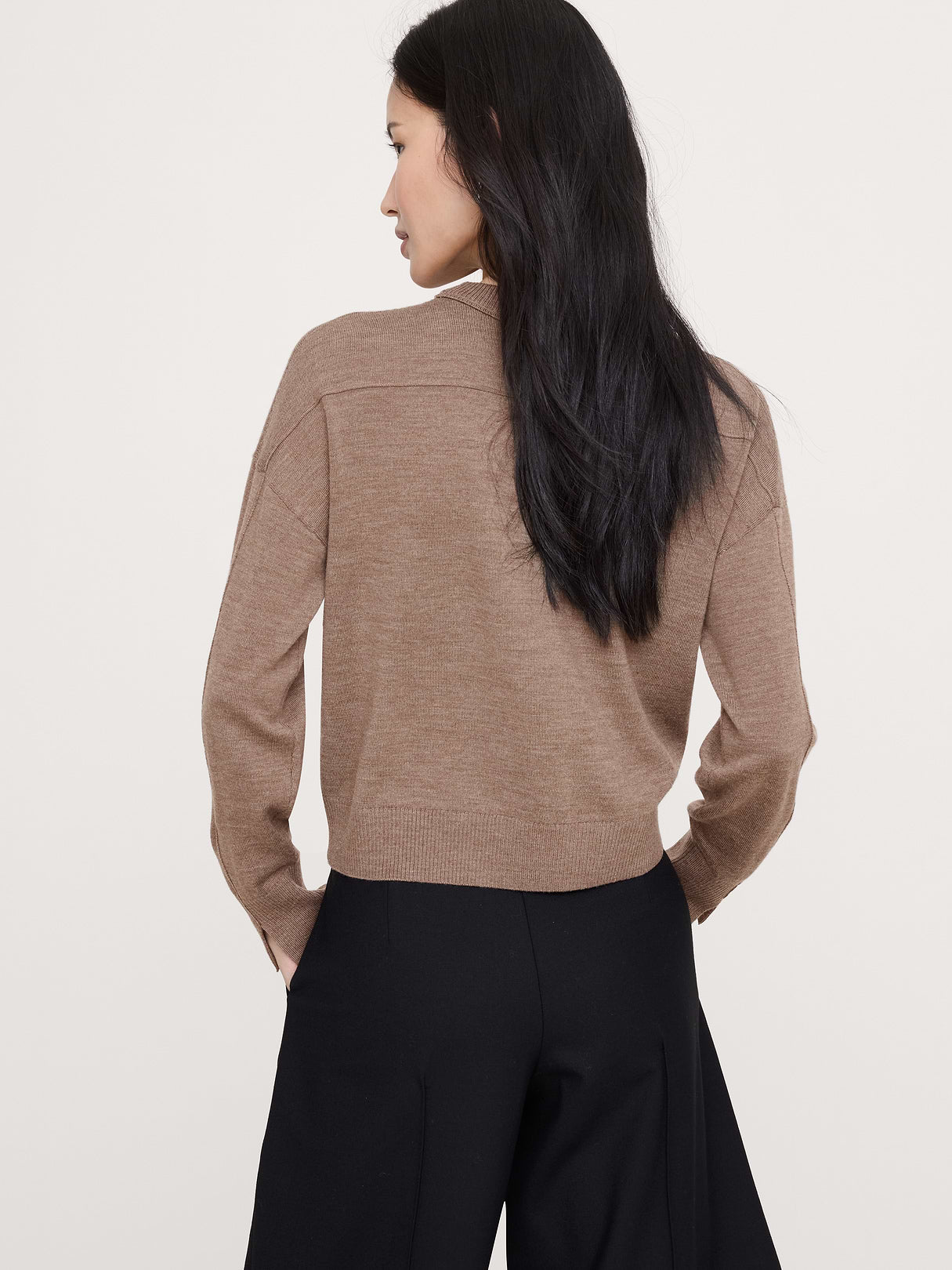 Merino Crew-Neck Sweater - Shitake Taupe