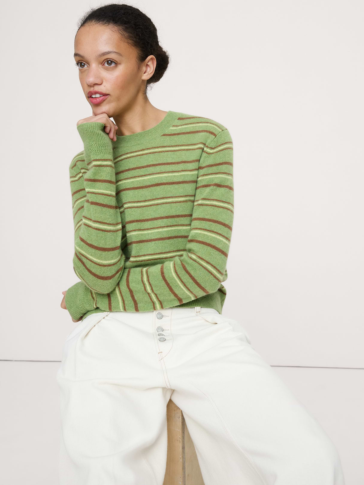 Lightweight Cashmere Crew-Neck Sweater - Light Green Stripe