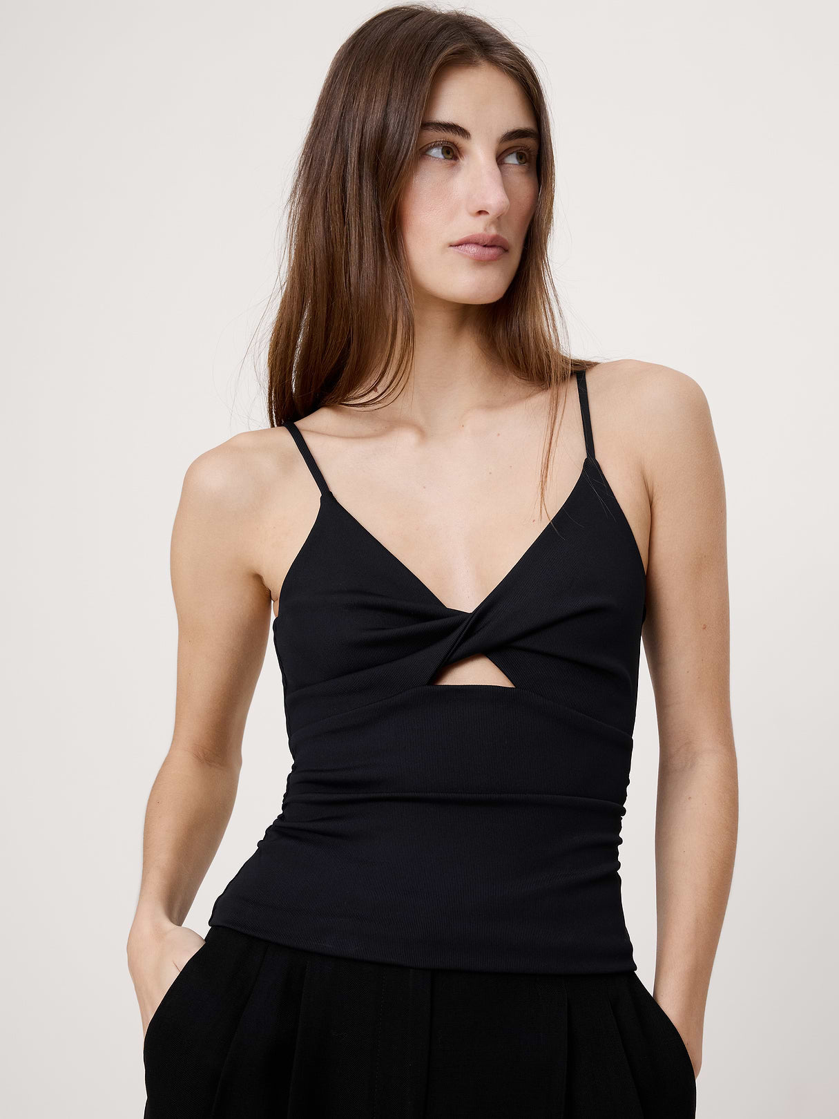 Sculpted-Stretch Twist-Front Tank - Black
