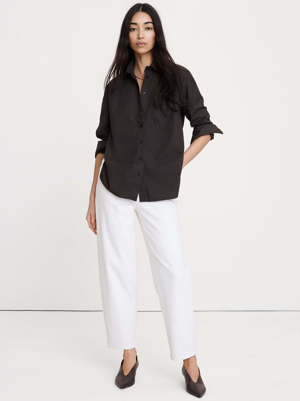 The Oversized Shirt in Cotton Poplin - Brownstone