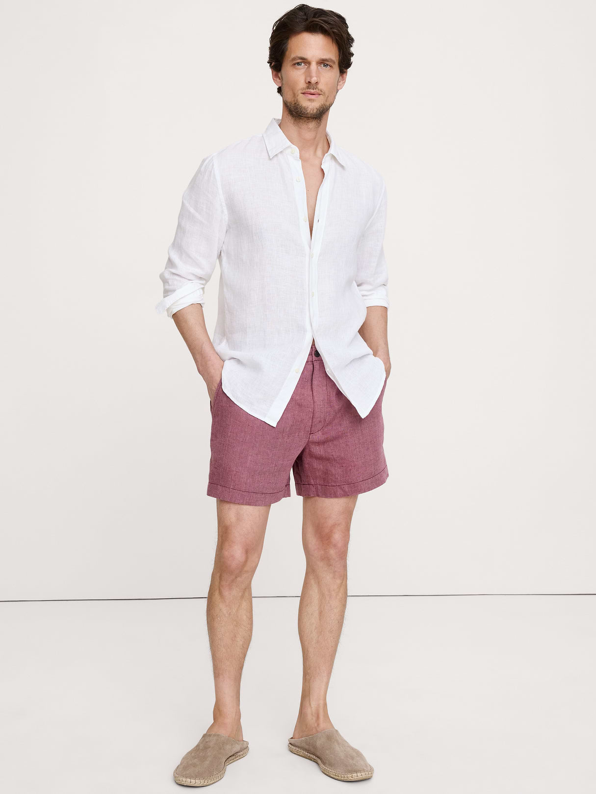 5" Linen Pull-On Short - Plum Wine