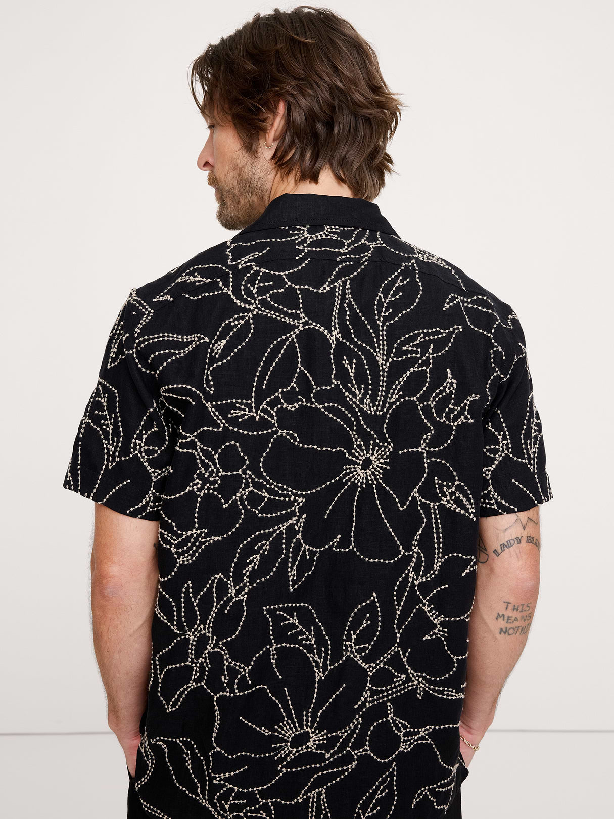 Standard-Fit Embroidered Linen Resort Shirt - Black