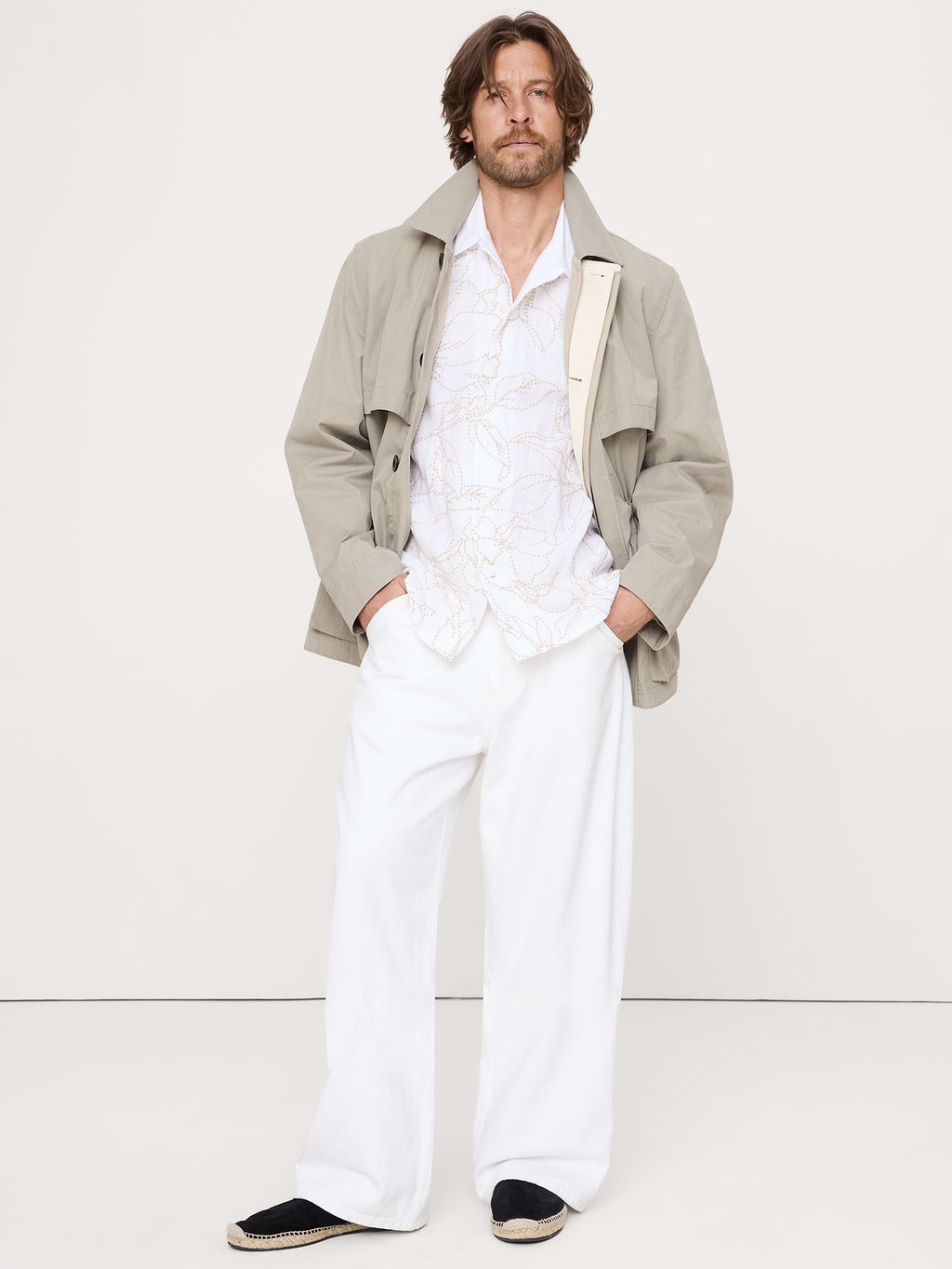Standard-Fit Embroidered Linen Resort Shirt - Cream White