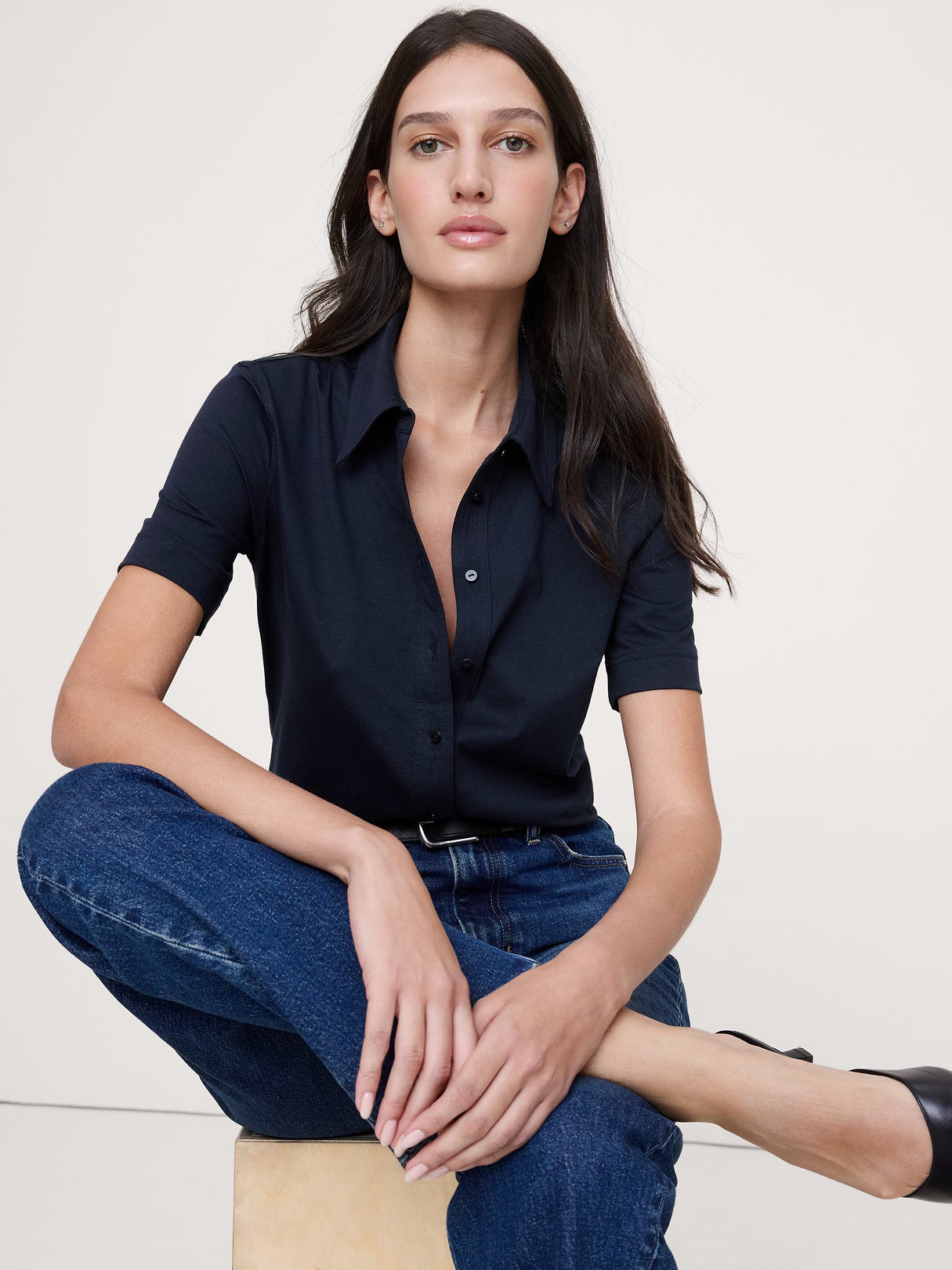Silky Cotton Short-Sleeve Button-Down Top - Navy Blue